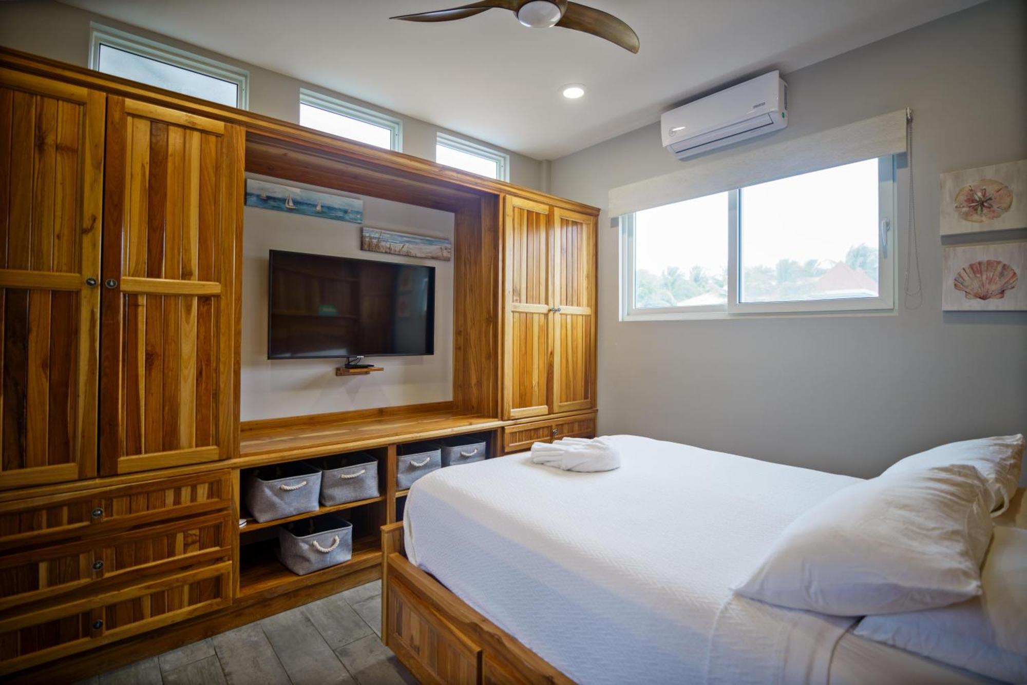 Ocean Breeze Hotell Placencia Eksteriør bilde