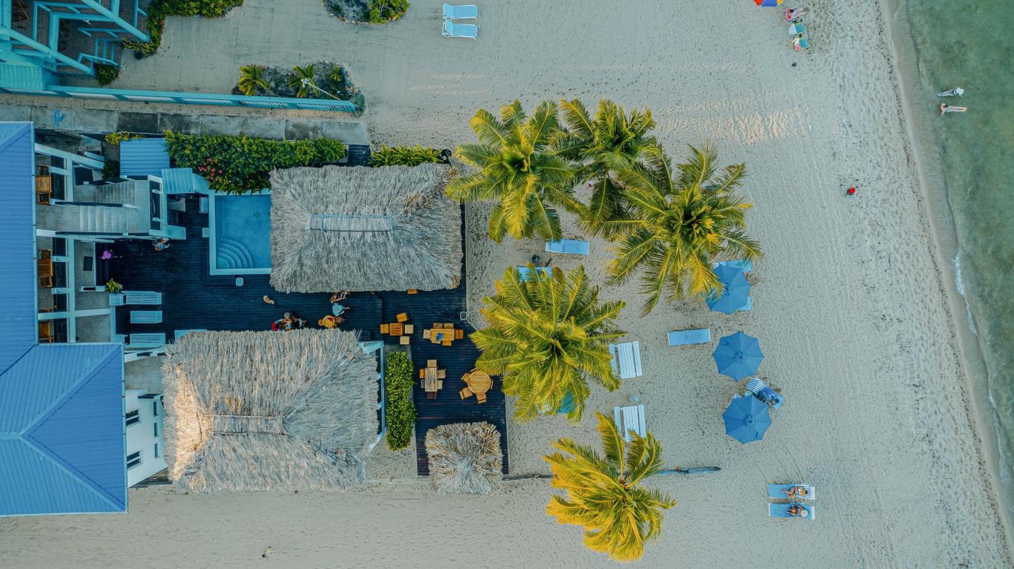 Ocean Breeze Hotell Placencia Eksteriør bilde